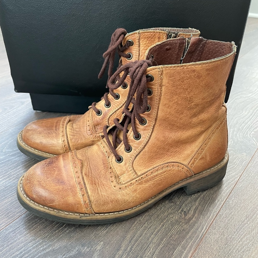 Steve Madden Leather Boots